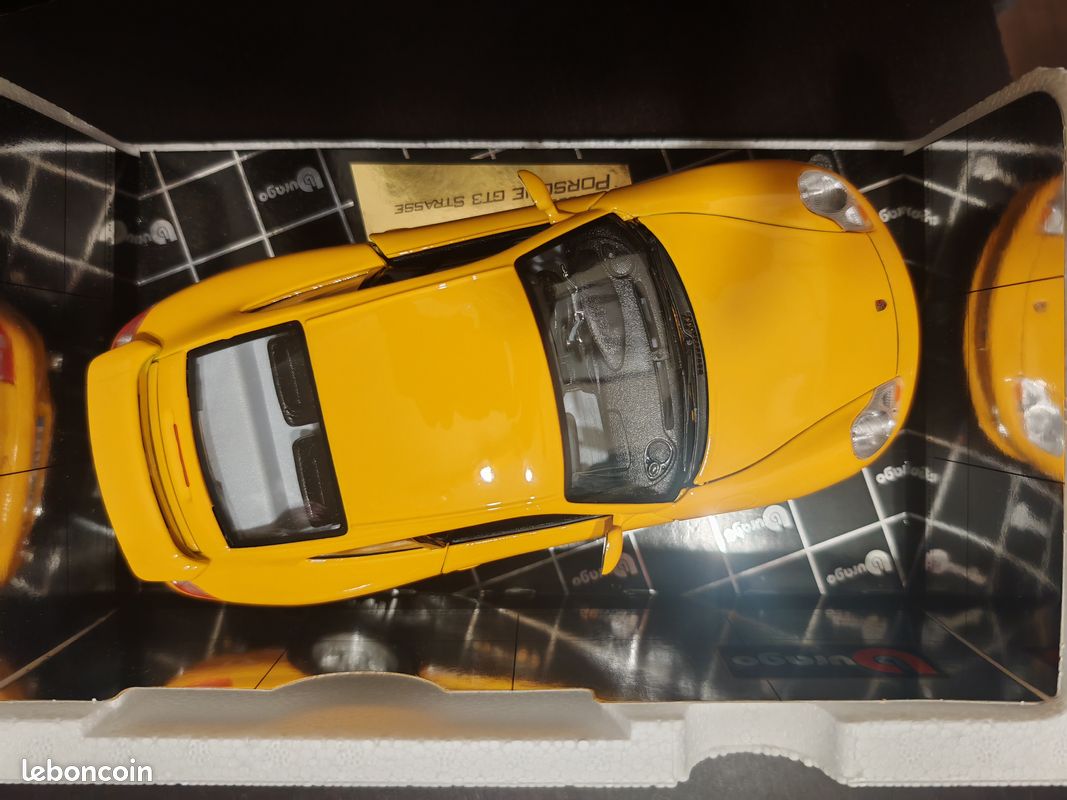 Porsche 911 996 GT3 Strasse - Burago - 1/18 - En boite (image 2)