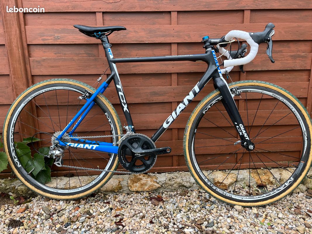Bike 2011 Giant Tcx Cyclocross Cube Sl Cross 2011 Giant Tcx 2011