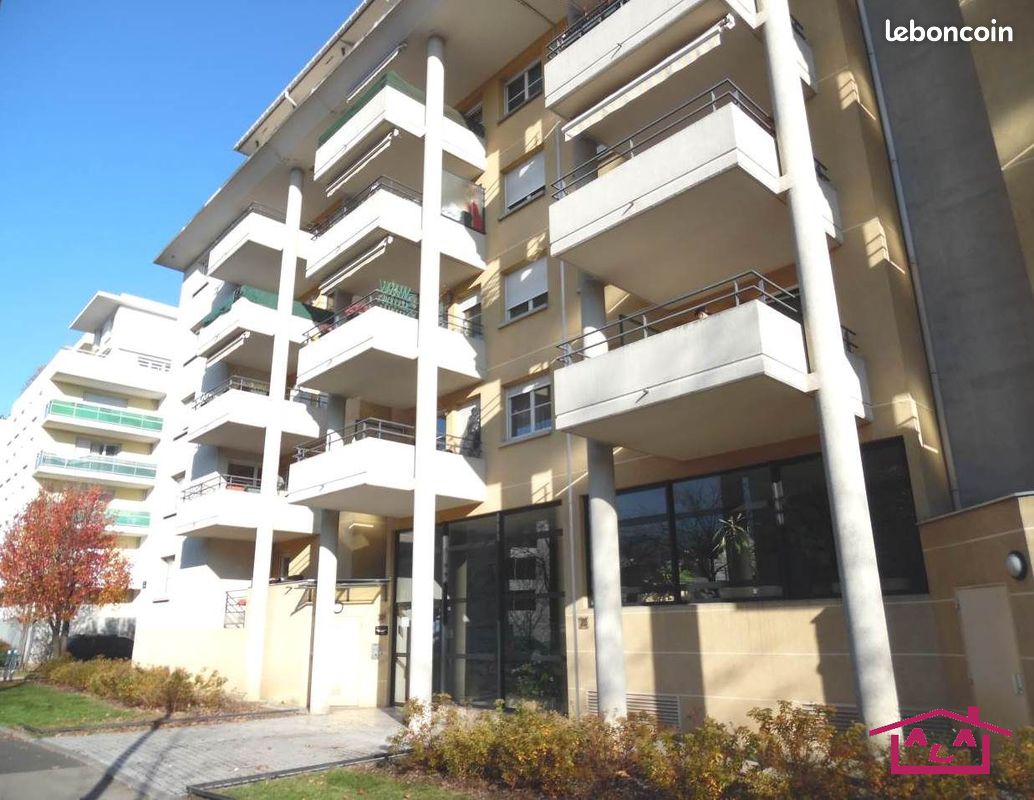 Appartement 4 pièces 82 m² · à Grenoble · 82 m² · 940 €/mois