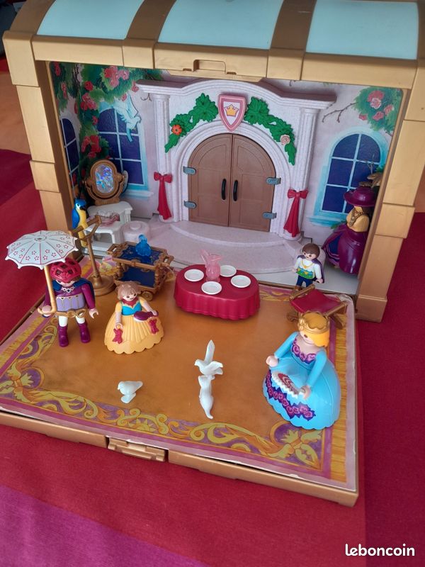 Playmobil coffre de princesses transportable (image 1)