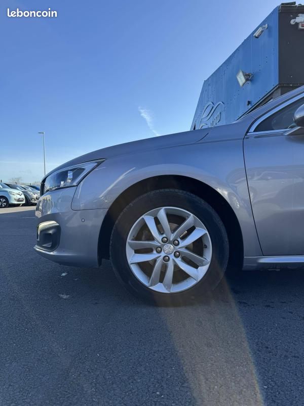 Peugeot 508 1.6 BlueHDi 120 GPS TEL LED CLIM ATTELAGE (image 11)