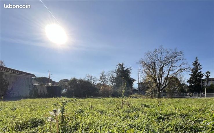 Terrain 890 m² Verdun Sur Garonne