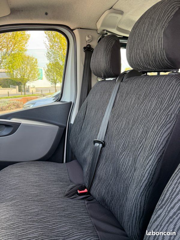 Renault Trafic 9places (image 4)