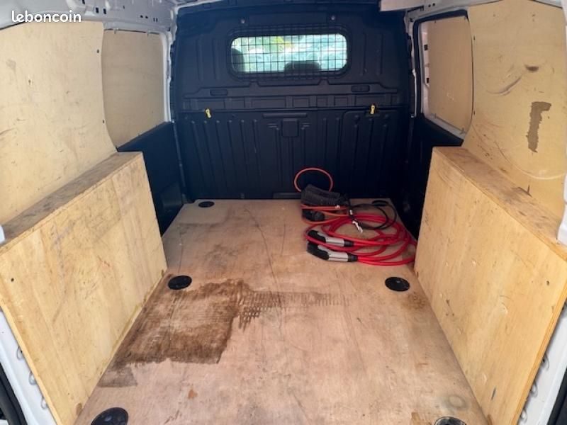 Toyota PROACE CITY Electric Medium 50 kWh Dynamic RC23 + Galerie (image 14)