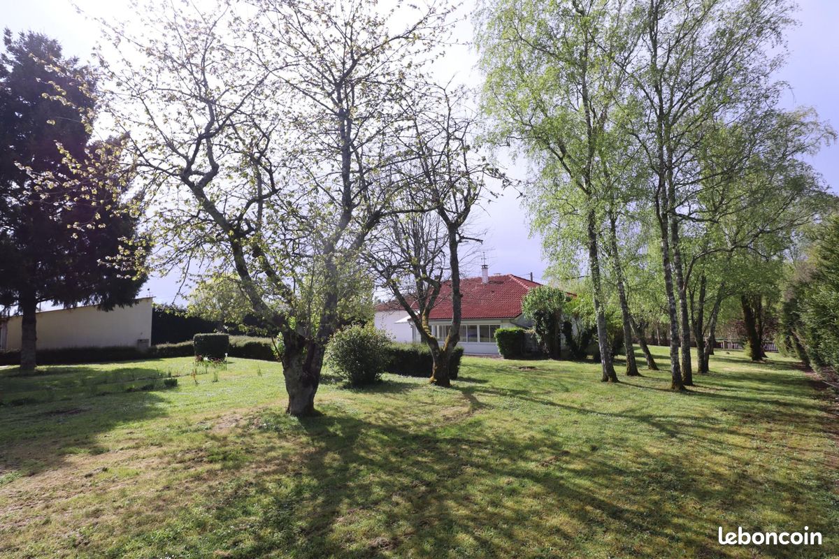 Pavillon 5 pièces 97 m² - Sauzé-Vaussais 79190 (image 3)