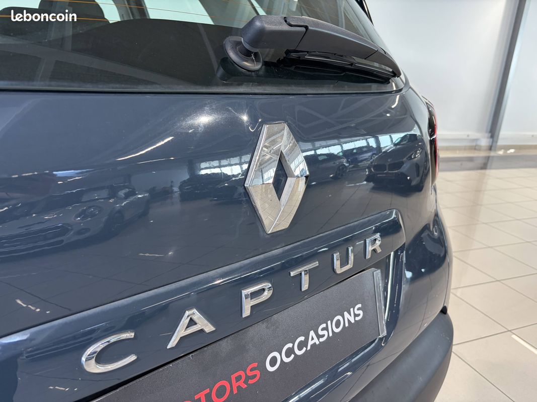 RENAULT Captur TCe 90 - 19 Life (image 10)