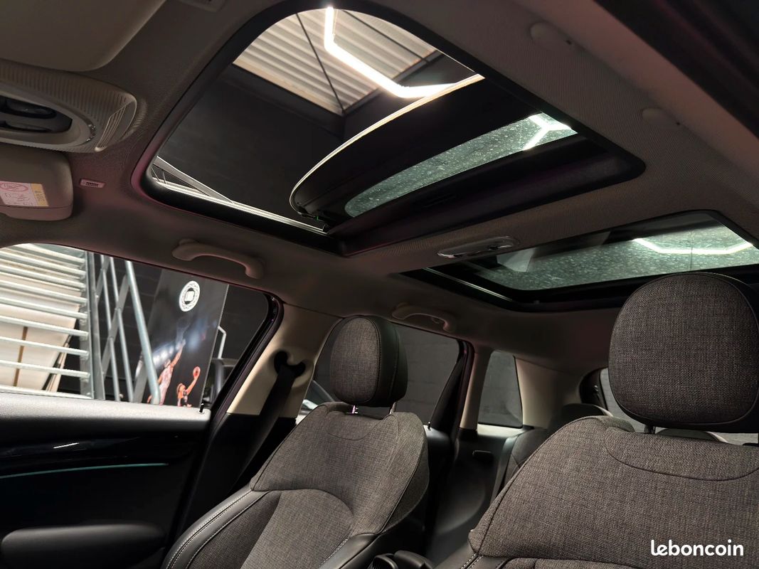 MINI COOPER 1.5 136ch BVA CAMDEN / TOIT OUVRANT / LED INTERIEUR (image 30)