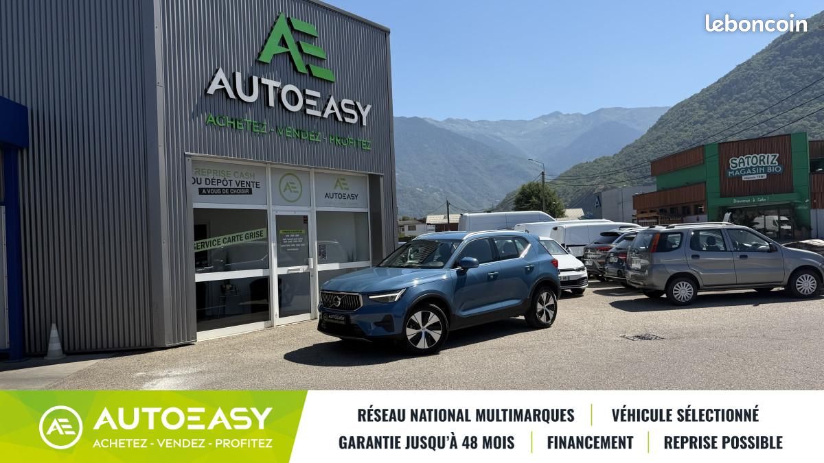 Volvo XC40 XC40 B3 2.0 163 CH PLUS DCT7 (image 1)