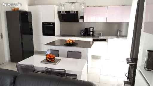 Maison 5 pièces 108 m² · à Sainte-Marie-la-Mer · 108 m² · 369 990 €
