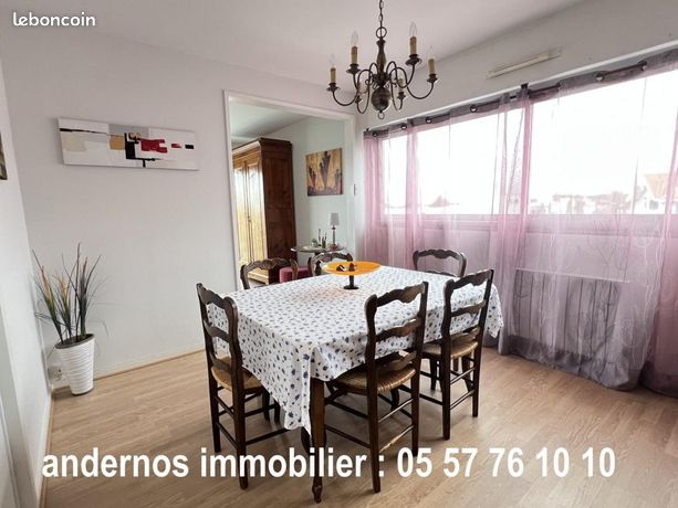 https://img.leboncoin.fr/api/v1/lbcpb1/images/fd/9e/a3/fd9ea321bd466a3c8ff84b3155e84090f616437b.jpg?rule=ad-image
