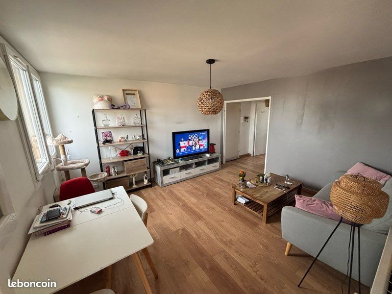 Appartement 3 pièces 67 m² · à Marseille · 67 m² · 150 000 €