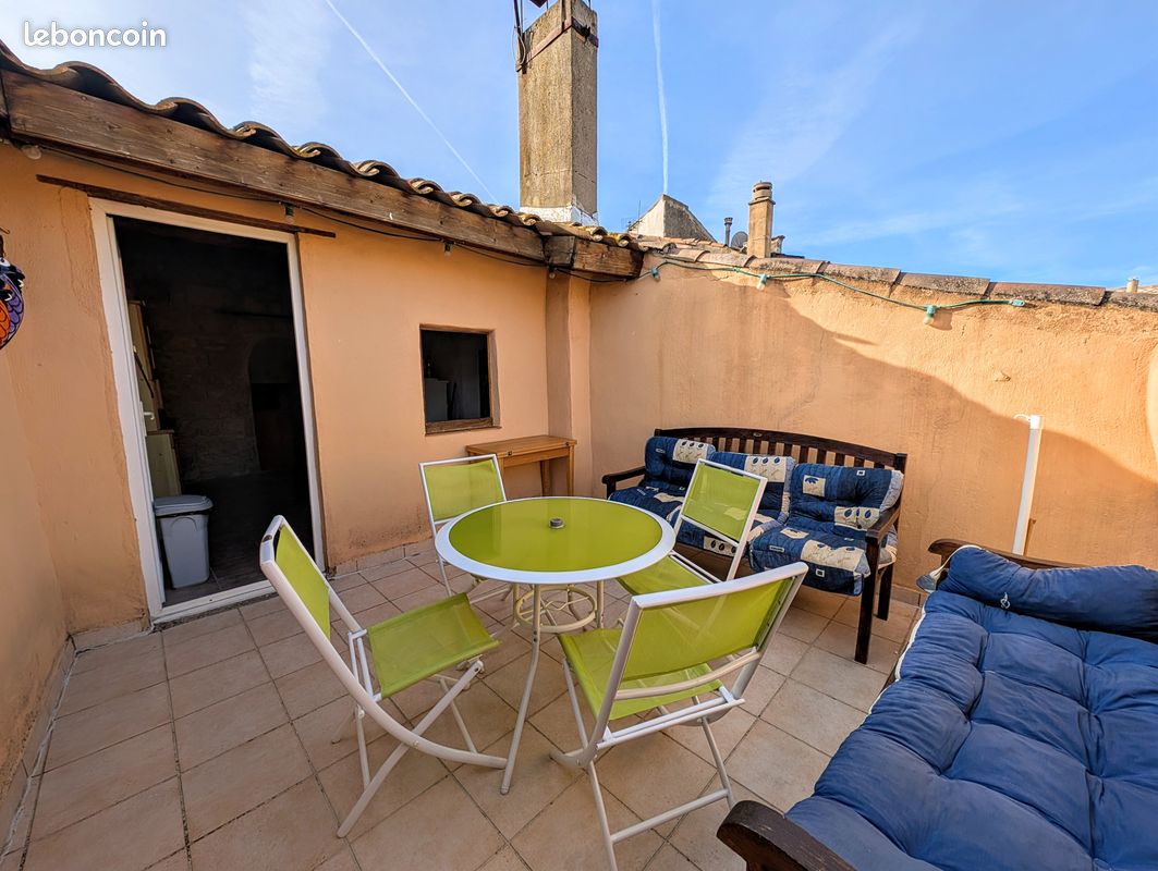 Maison 5 pièces 137 m² · à Azille · 137 m² · 72 000 €