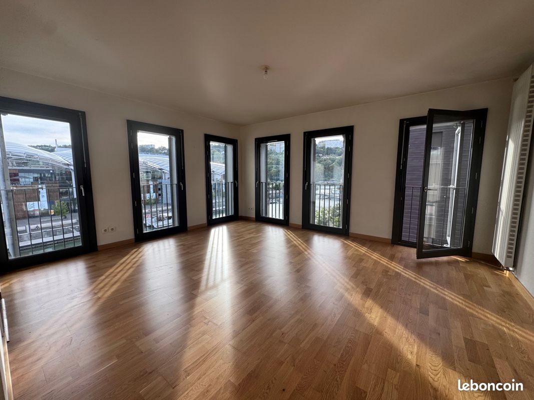 Appartement 3 pièces 56 m² · à Lyon · 56 m² · 1 307 €/mois