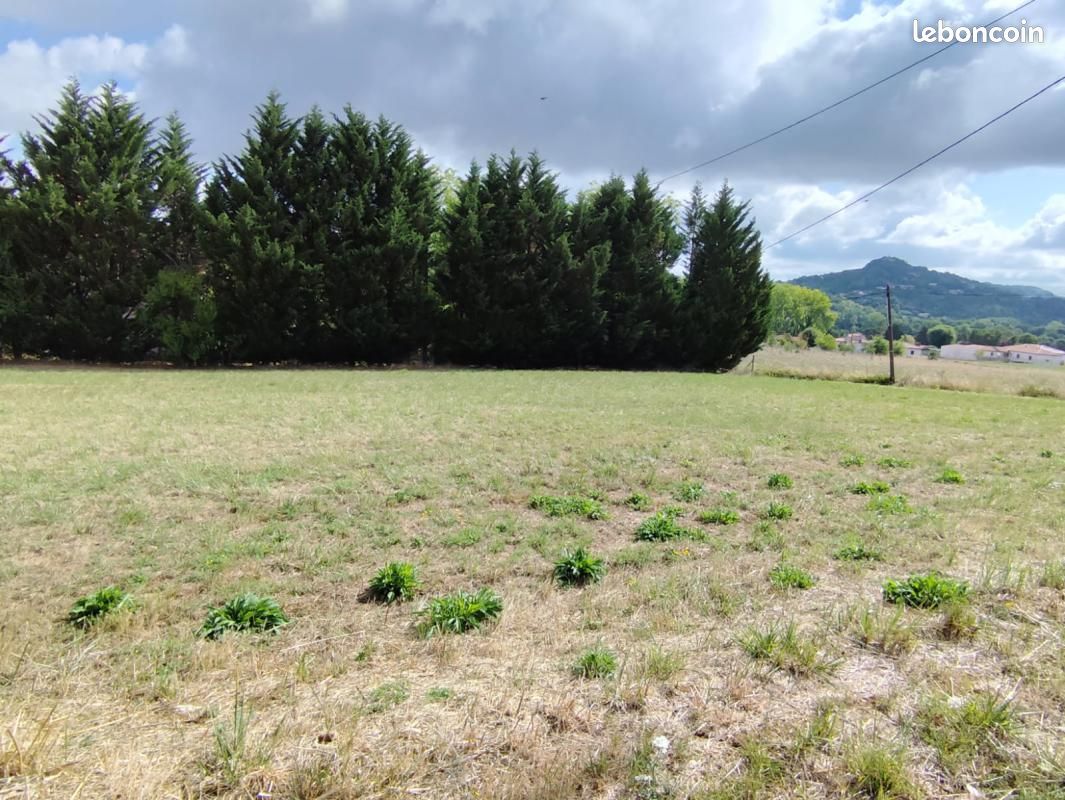 Terrain 1 200 m² Penne D Agenais · à Penne-d'Agenais · 44 000 €