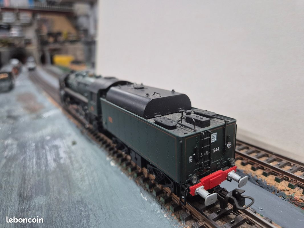 Locomotive Vapeur Rivarossi 141R1244 - 3 Rails Digital - Décodeur Arnold - Occasion
