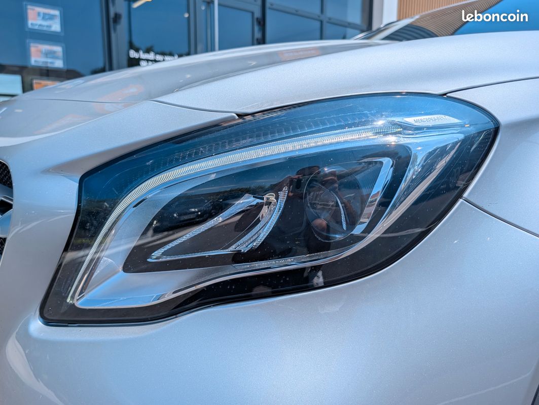 MERCEDES-BENZ CLASSE GLA 1.6 180 7-G DCT INSPIRATION 120CH - RADAR AV/Ar (image 14)