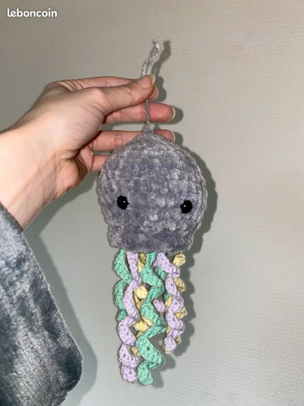 Peluche en crochet fait main (image 6)