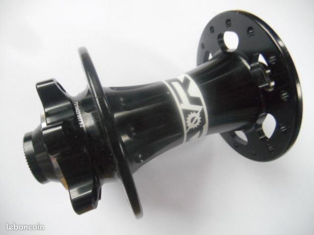 Moyeu avant VTT 28 rayons (image 1)