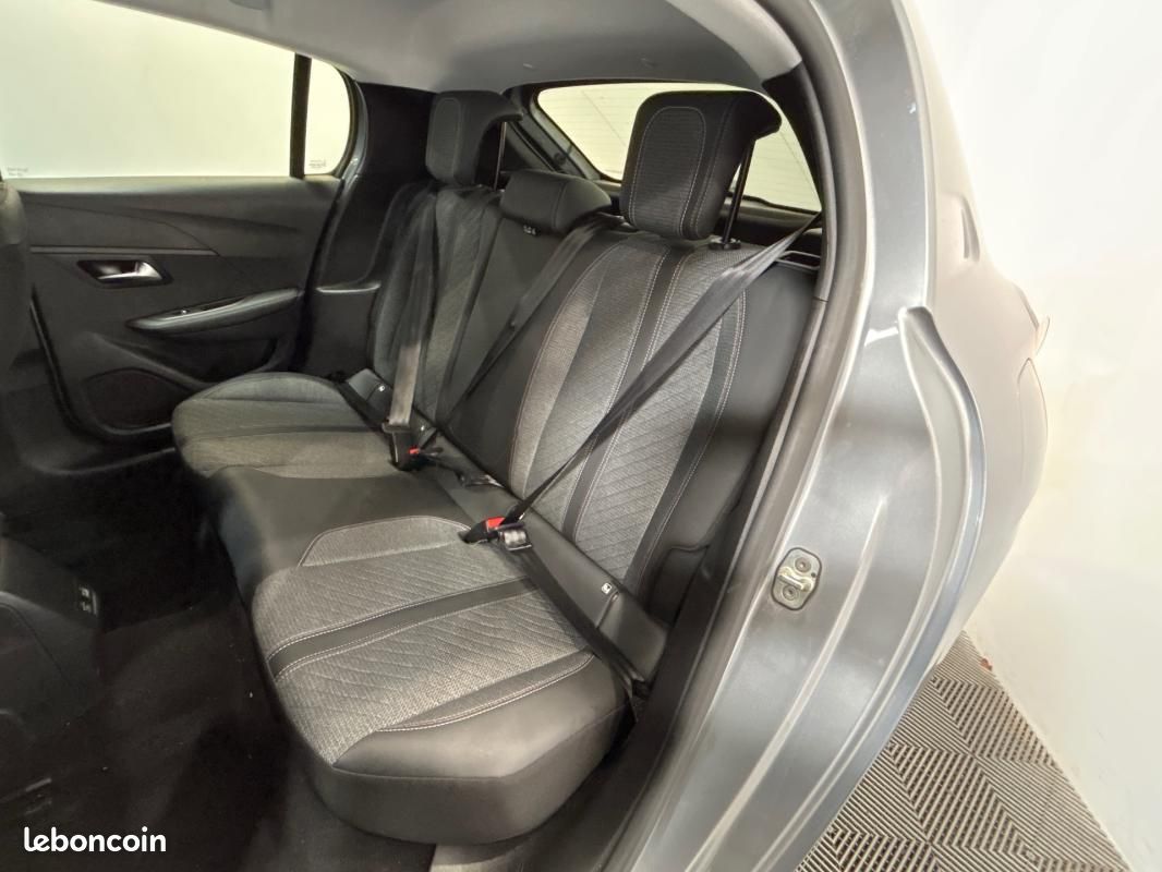 Peugeot 208 ALLURE PURETECH 100 S&S BVM6 (image 10)