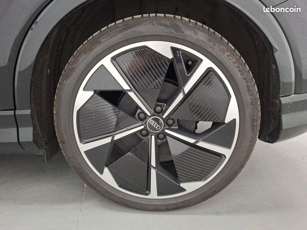 Audi q4 e-tron sportback 45 e-tron electric 285 82kwh s-line bva (image 17)