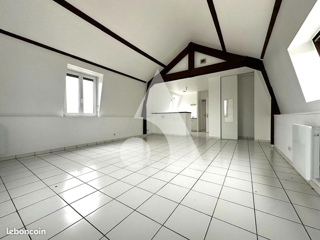 Appartement 1 pièce 47 m² · à Valenciennes · 47 m² · 490 €