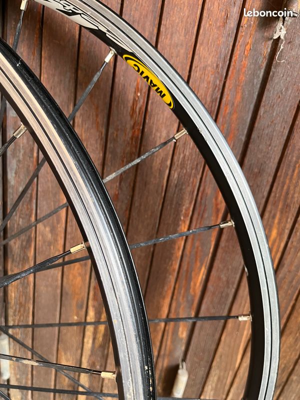 Hinterrad MAVIC CROSS RIDE DISC - 26 Zoll (Gebraucht) in Richterswil für CHF 45 - nur Abholung