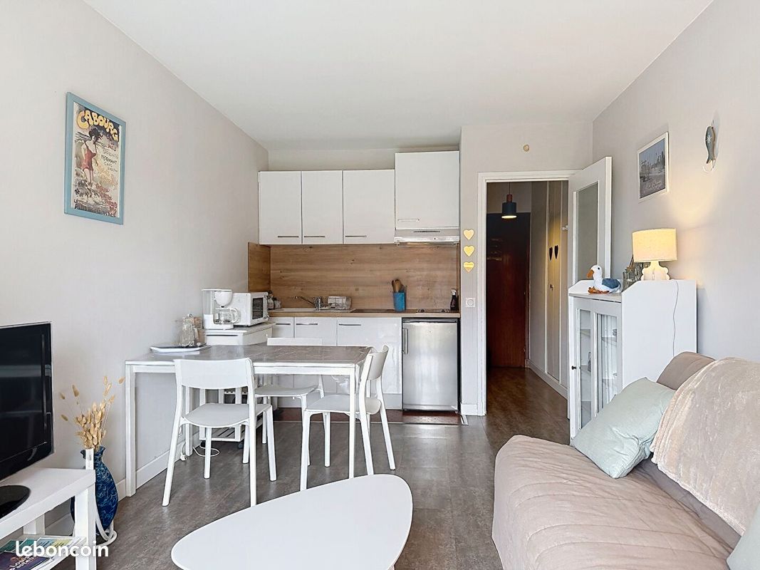 Studio 1 pièce 23 m² (image 2)