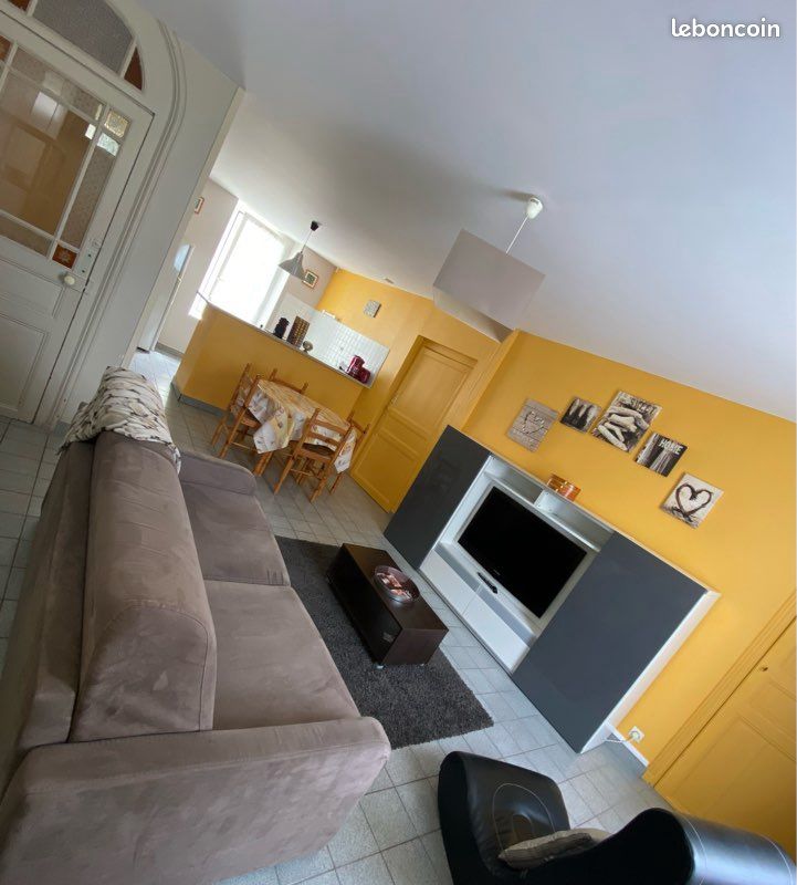 Appartement 2 pièces 56 m² · à Les Sables-d'Olonne · 56 m² · 890 €
