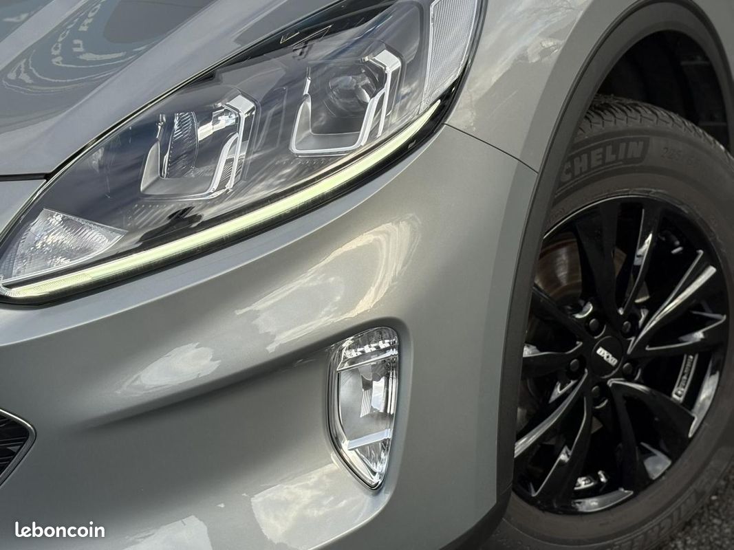 FORD KUGA 1.5 Ecoboost 150 Cool & Connect (image 3)