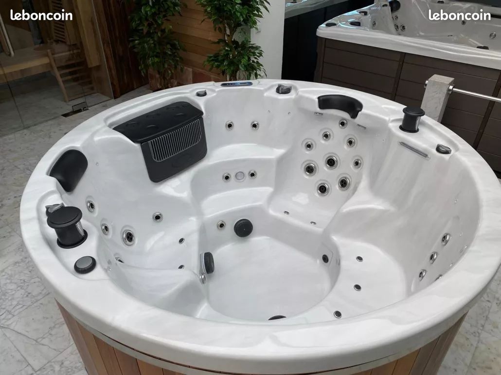 SPA 6 places ROND Toutes Options (image 2)
