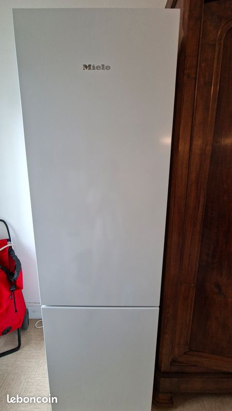 Frigo/ congélateur Miele excellent état (image 1)