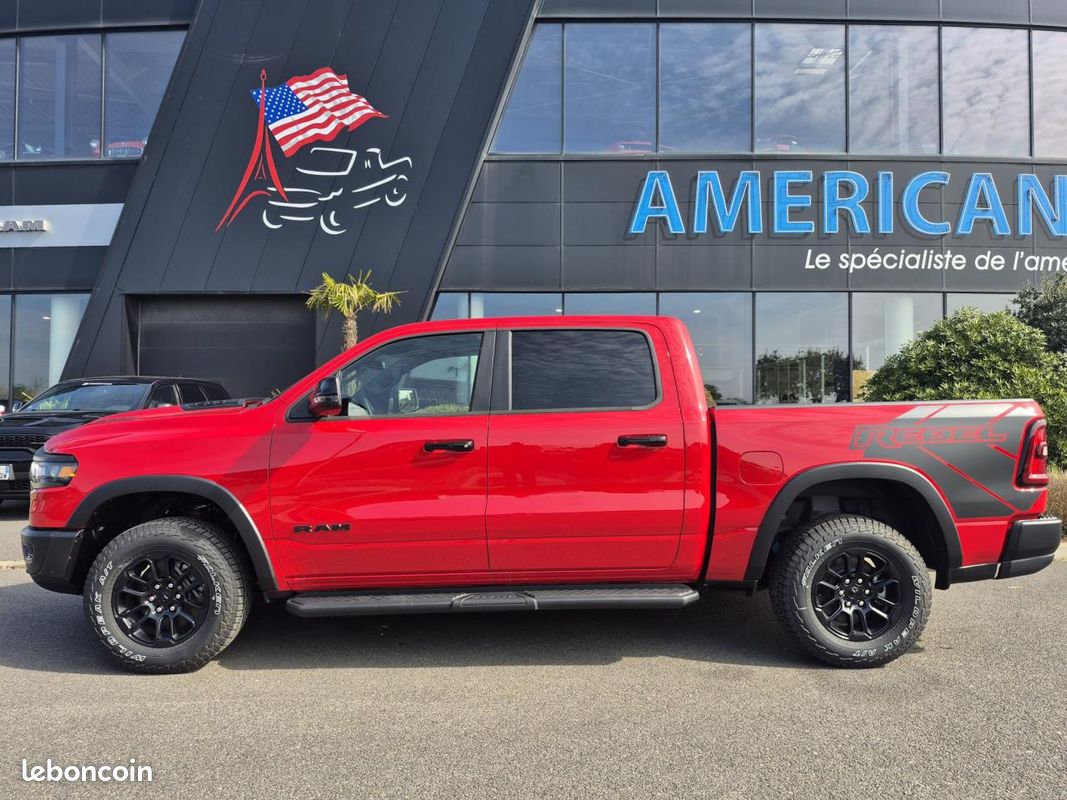 Dodge ram 1500 crew cab rebel (image 2)
