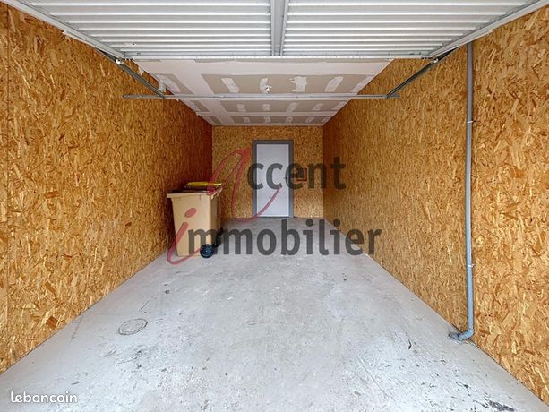 https://img.leboncoin.fr/api/v1/lbcpb1/images/fd/a8/96/fda89695108fa20941acbc0ca6fa4b4bb11833de.jpg?rule=ad-image