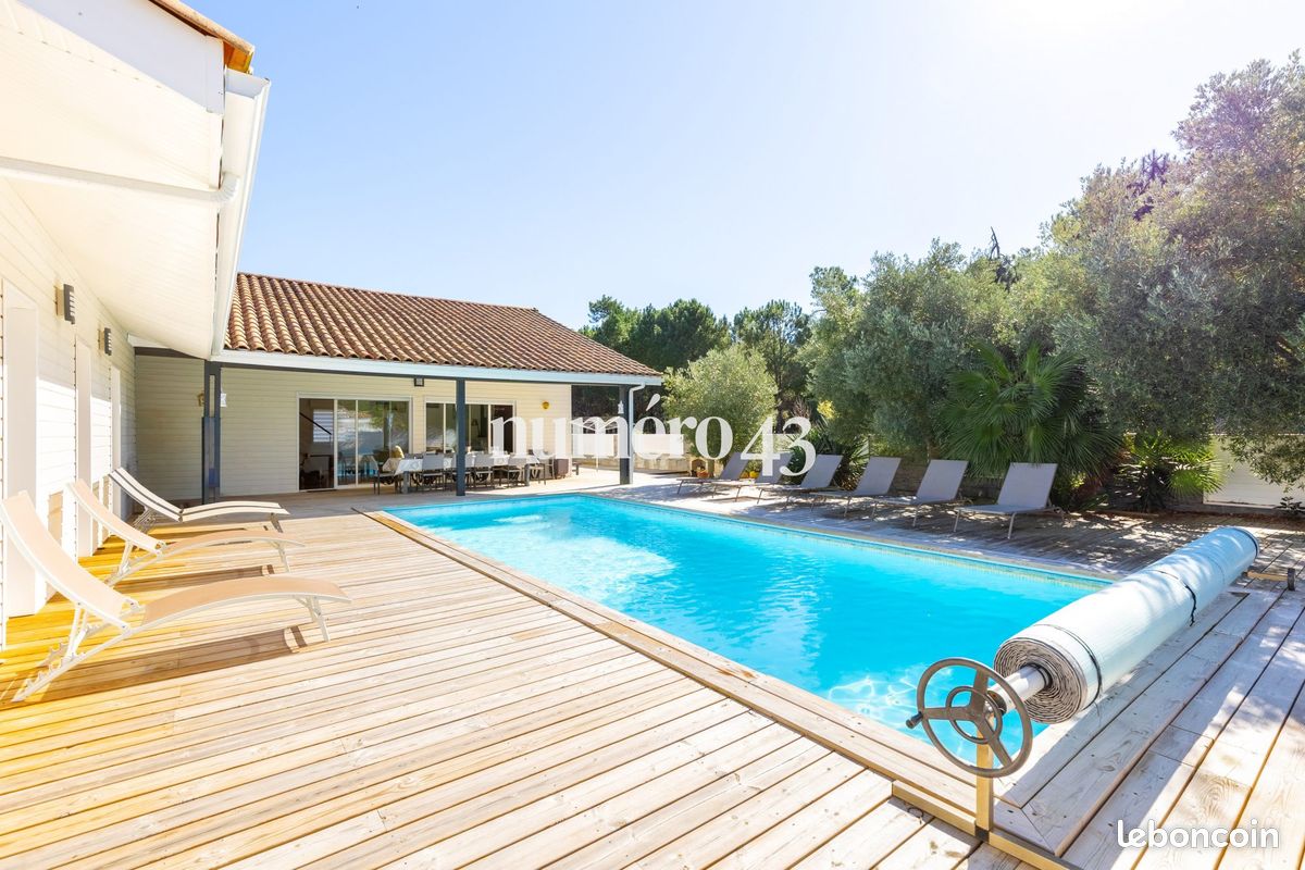 Maison 8 pièces 175 m² · à Vendays-Montalivet · 175 m² · 625 000 €