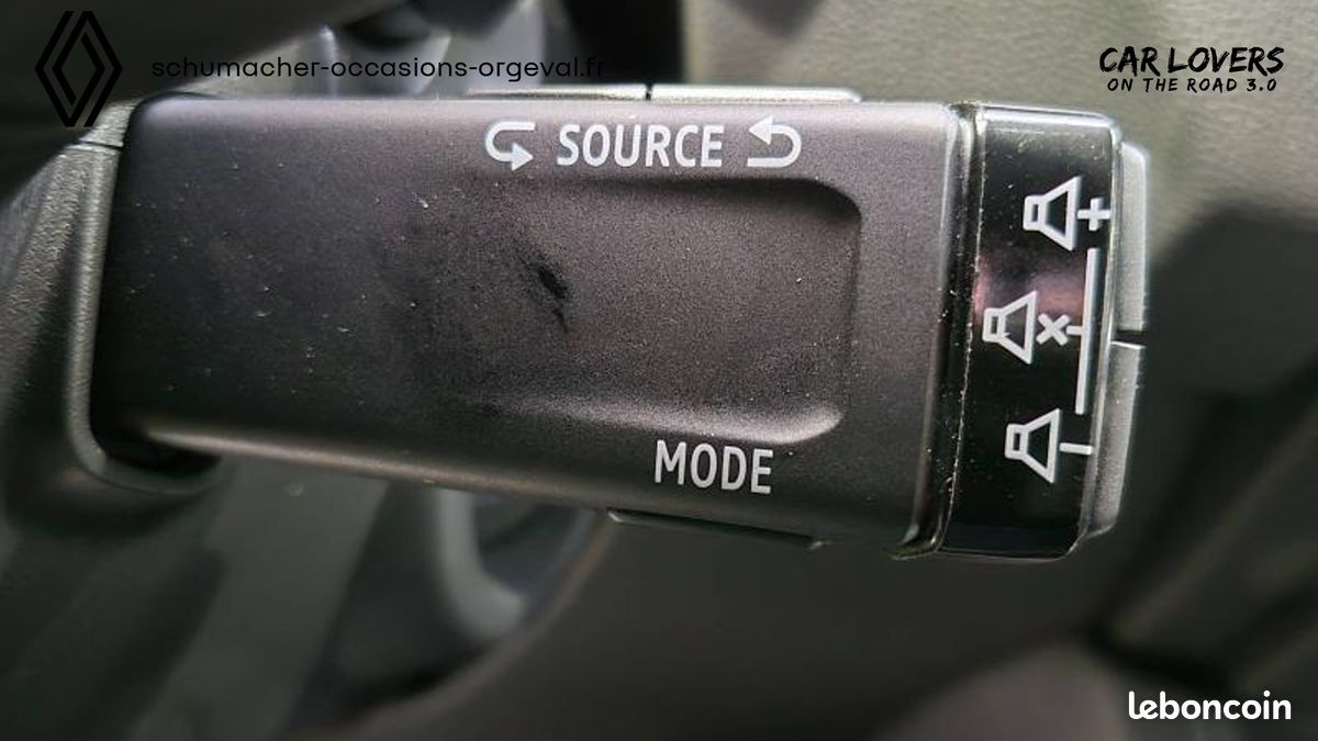 RENAULT Captur E-Tech hybride 145 Techno (image 21)