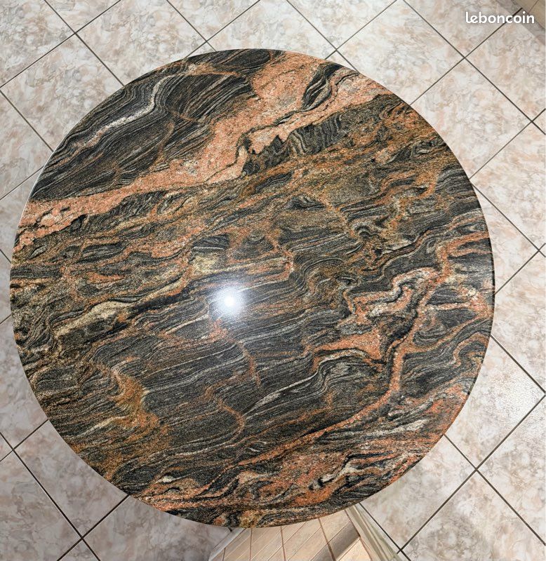 Table granit (image 3)