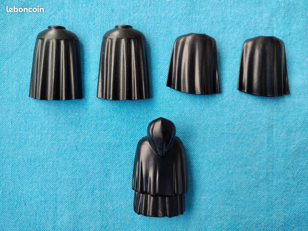 Capuche Noire Playmobil Moyen-Âge (ref L8407) - Occasion, Parfaite Pour Compléter Vos Figurines