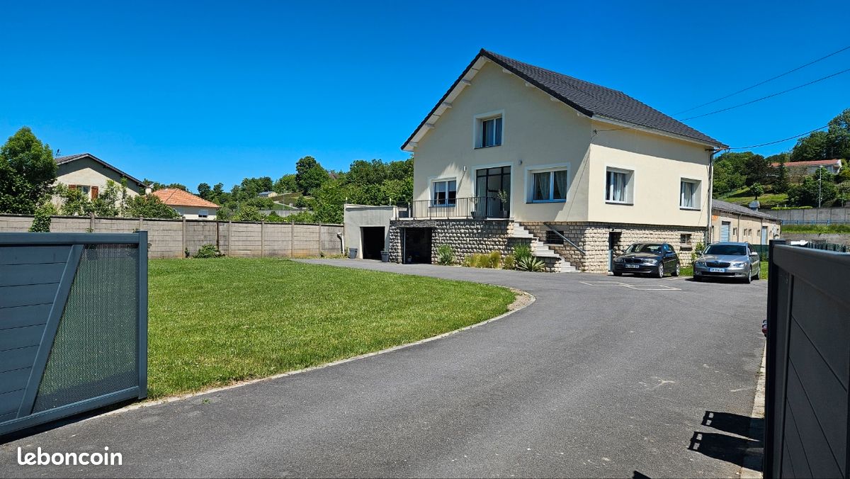 Maison 10 pièces 209 m² · à Bar-le-Duc · 209 m² · 279 000 €