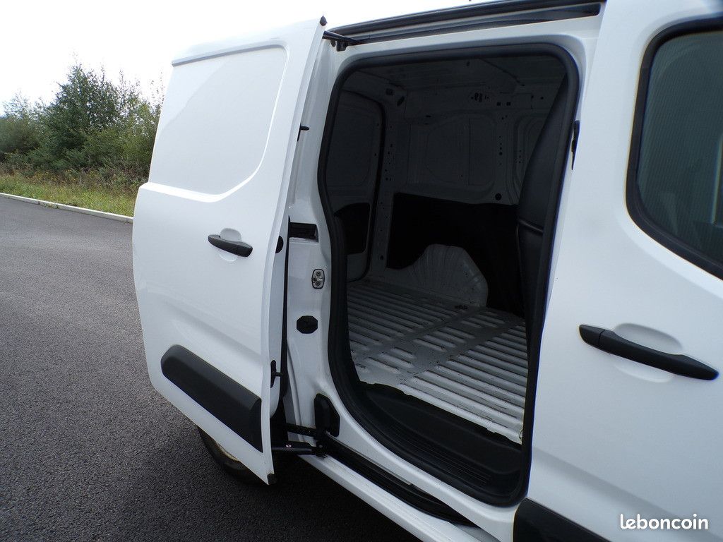 Citroën Berlingo M 650 BLUEHDI 100 S&S BVM5 DRIVER (image 10)