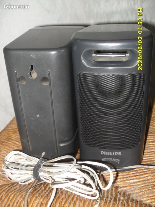 Paire d'enceintes satellites de bar/salon Philips Surround Sound (image 3)