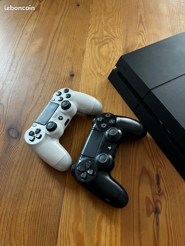 Ps4 slim sans manette ni jeu - Consoles