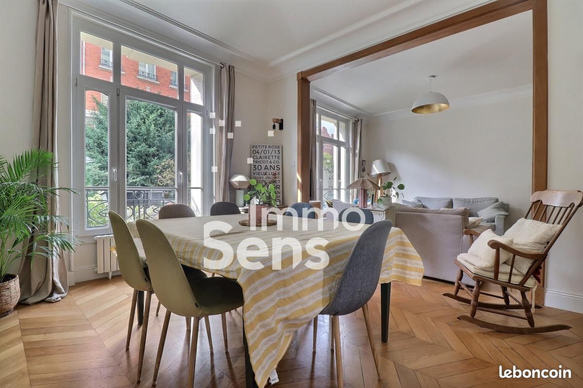 Appartement 5 pièces 140 m² · à La Madeleine · 140 m² · 595 000 €