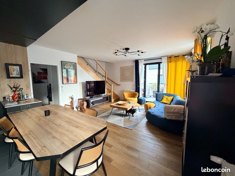Appartement 5 pièces 93 m² · à Versailles · 93 m² · 895 000 €