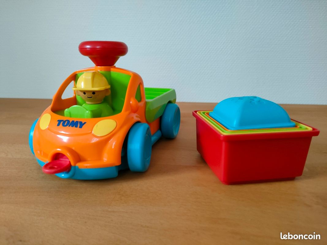 Camion Tomy à formes (image 2)