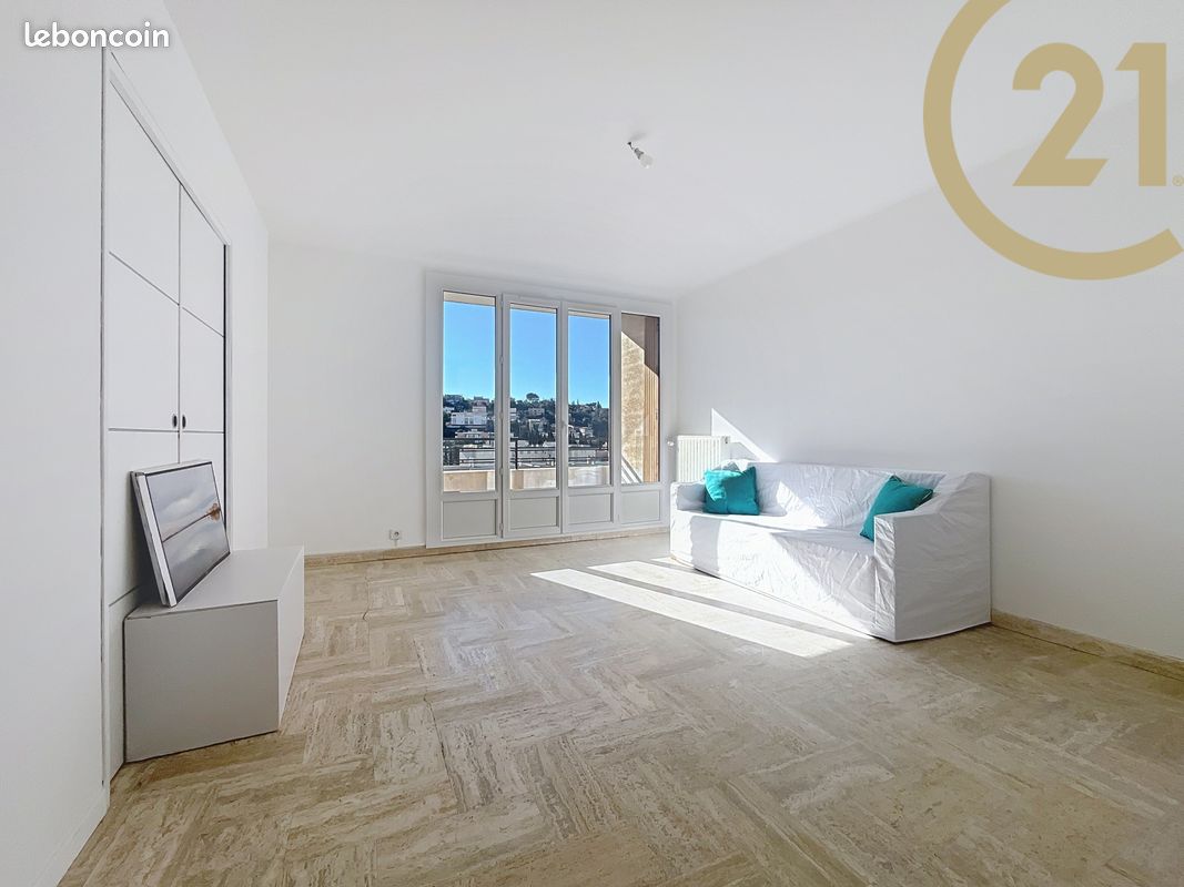 Appartement 3 pièces 67 m² · à Saint-Raphaël · 67 m² · 230 000 €