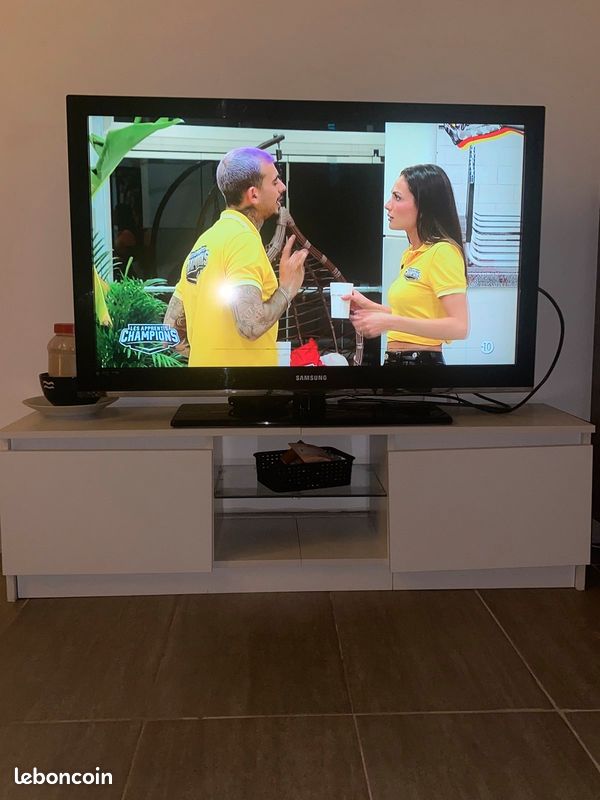 Meuble télé blanc (image 1)