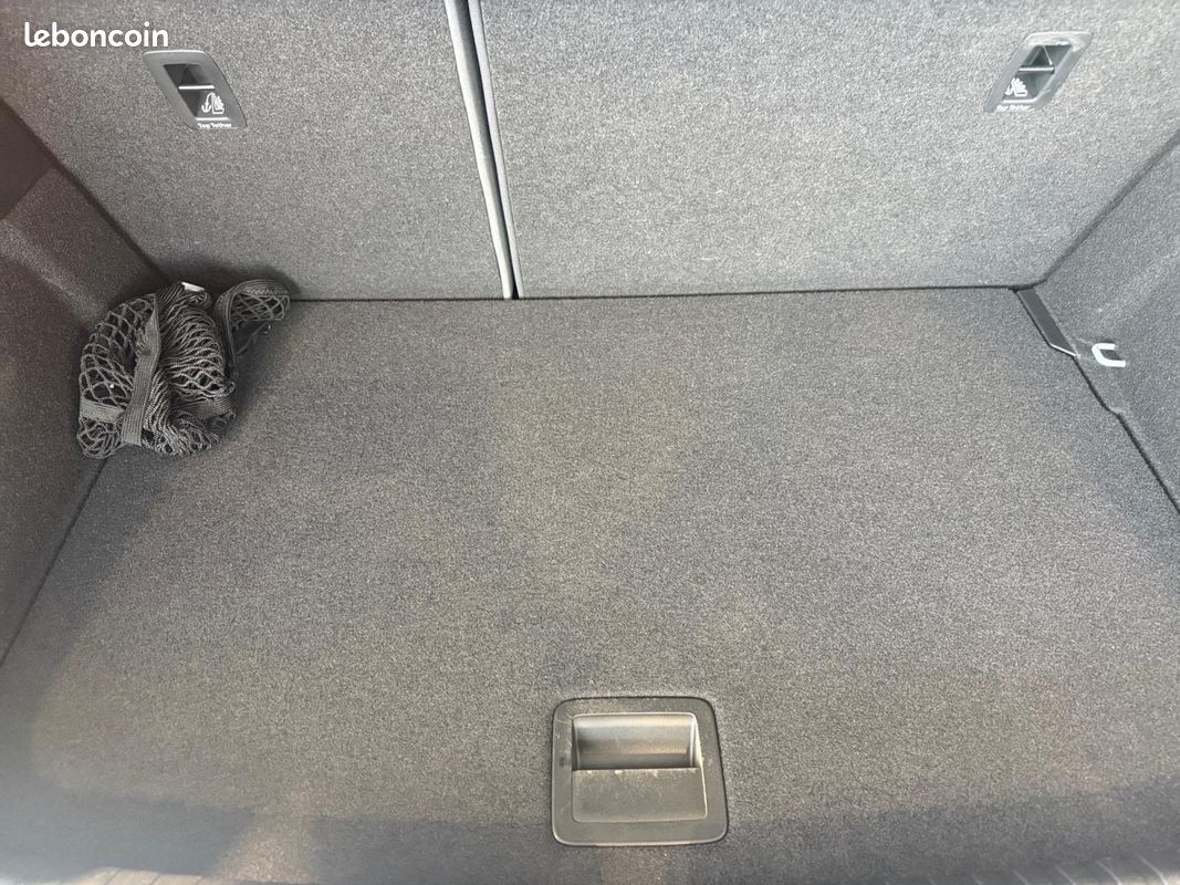 AUDI A1 Allstreet 35 TFSI 150 ch S tronic 7 Avus (image 20)