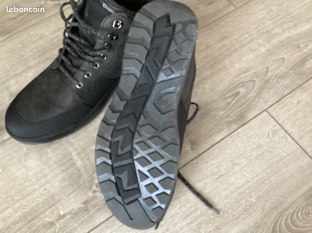 Chaussures Boots détente pointure 45 (image 2)