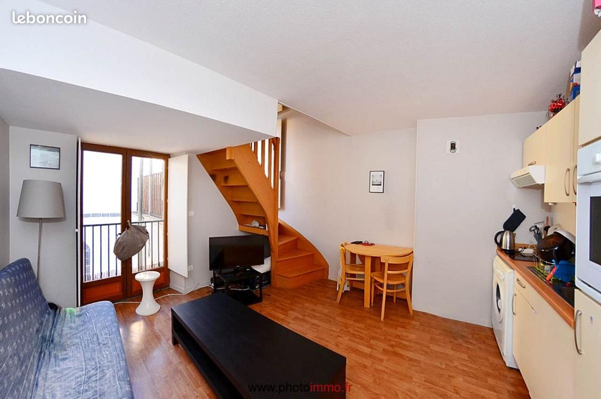 Appartement 3 pièces 49 m² · à Clermont-Ferrand · 49 m² · 590 €