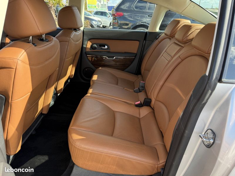 Citroen C6 2.7 V6 HDI EXCLUSIVE FAP (image 4)